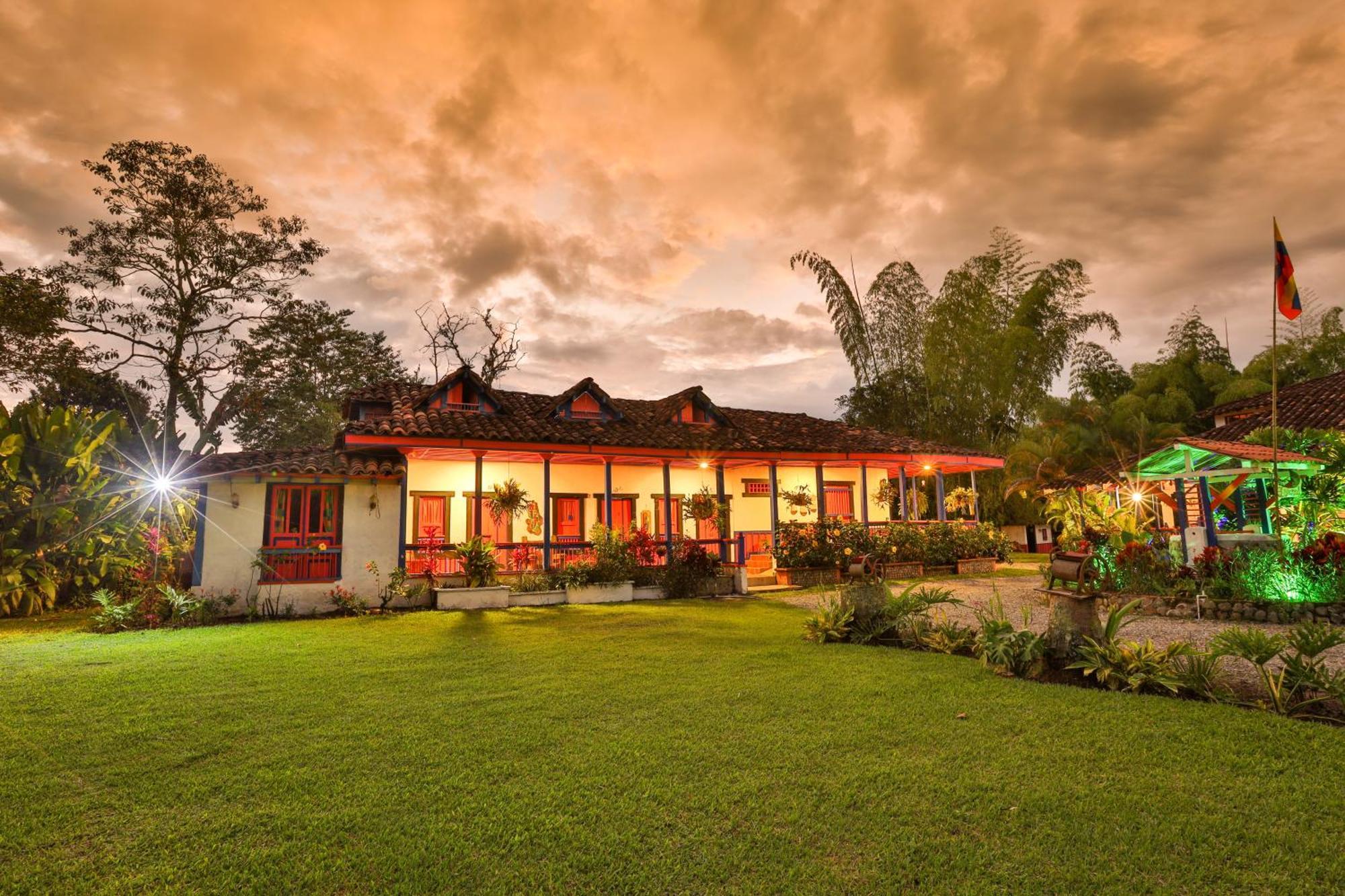 El Percal Hacienda Hotel Montenegro Exterior foto